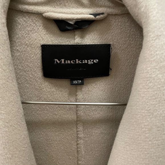 Mackage Wrap Coat Size Small - Picture 5 of 5